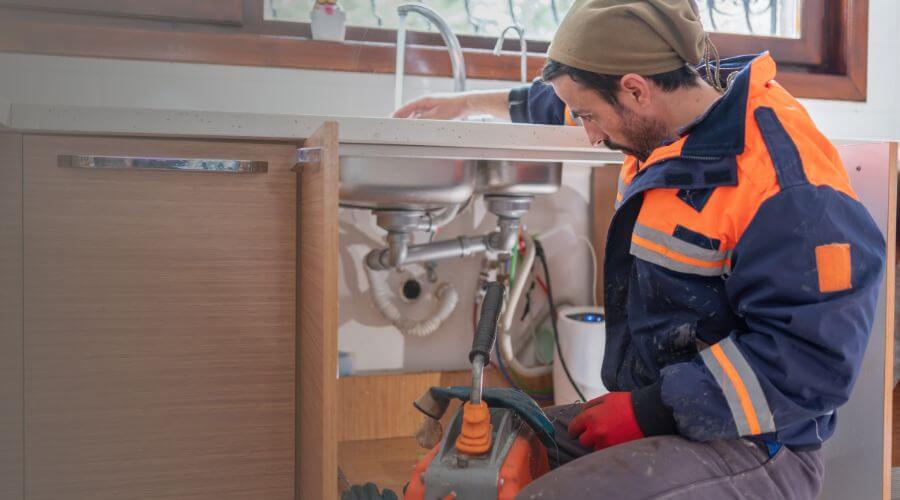 Local water heater installation in Lyons, IN